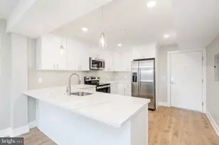 2304 N 9th St, Philadelphia, PA 19133 - Photo 2