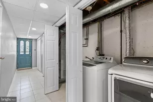 767 Livezey Ln, Philadelphia, PA 19128 - Photo 24