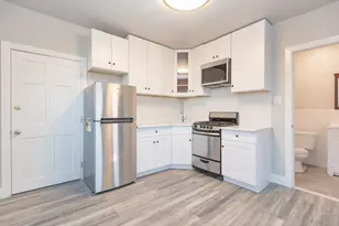 2434 E Dauphin St, Philadelphia, PA 19125 - Photo 2