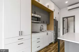 1935 E Hazzard St, Philadelphia, PA 19125 - Photo 6
