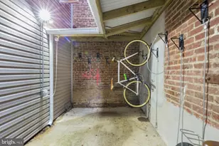 1935 E Hazzard St, Philadelphia, PA 19125 - Photo 10