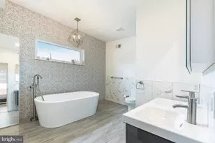 2147 Cross St, Philadelphia, PA 19146 - Photo 24