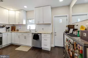 2652 Livingston St, Philadelphia, PA 19125 - Photo 6
