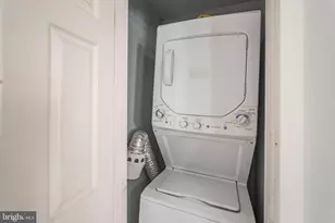 1249 S 21st St, Philadelphia, PA 19146 - Photo 6