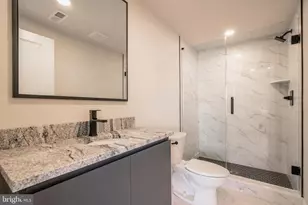 2713 Priya Ln, Philadelphia, PA 19131 - Photo 12