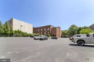 870 N 28th St, Philadelphia, PA 19130 - Photo 16