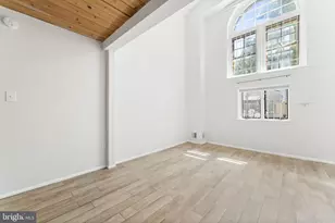 870 N 28th St, Philadelphia, PA 19130 - Photo 6