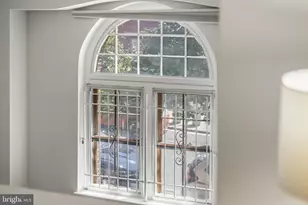 870 N 28th St, Philadelphia, PA 19130 - Photo 14