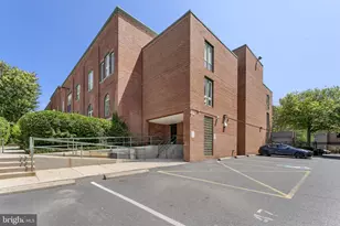 870 N 28th St, Philadelphia, PA 19130 - Photo 22
