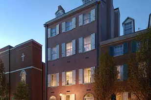 240 S 4th St, Philadelphia, PA 19106 - Photo 2