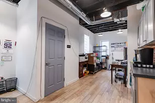 319 Bainbridge St, Philadelphia, PA 19147 - Photo 12