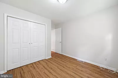 928 N Bambrey Street, Philadelphia, PA 19130 - Photo 32