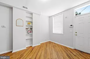 928 N Bambrey St, Philadelphia, PA 19130 - Photo 6
