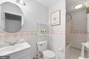 928 N Bambrey St, Philadelphia, PA 19130 - Photo 20