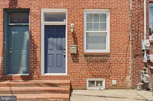 928 N Bambrey St, Philadelphia, PA 19130 - Photo 4