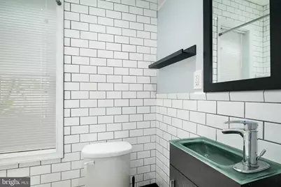 2413 Sharswood Street, Philadelphia, PA 19121 - Photo 14