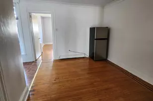 5645 Diamond St, Philadelphia, PA 19131 - Photo 2