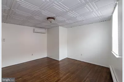 929 S 8th Street #2, Philadelphia, PA 19147 - Photo 2