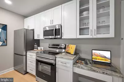 1601 Cherry Street #716, Philadelphia, PA 19102 - Photo 10