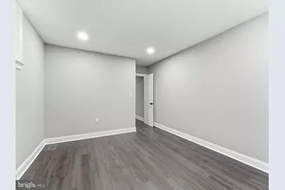 260 W Godfrey Avenue, Philadelphia, PA 19120 - Photo 18