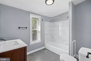 1638 W Juniata St, Philadelphia, PA 19140 - Photo 12