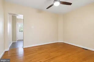 435 Shurs Ln, Philadelphia, PA 19128 - Photo 6
