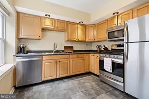 435 Shurs Ln, Philadelphia, PA 19128 - Photo 10