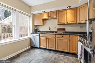 435 Shurs Ln, Philadelphia, PA 19128 - Photo 10