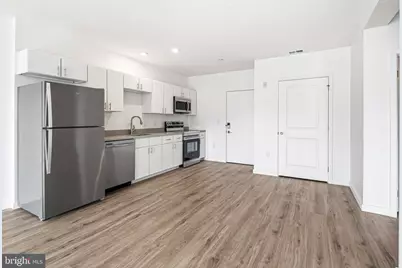 915 N Broad Street #413, Philadelphia, PA 19123 - Photo 2