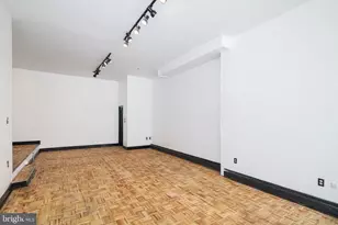 1024 Pine St, Philadelphia, PA 19107 - Photo 2