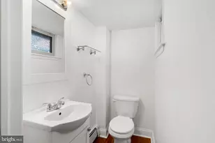 525 Fitzwater St, Philadelphia, PA 19147 - Photo 8