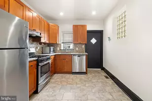 3044 Almond St, Philadelphia, PA 19134 - Photo 6