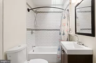 3044 Almond St, Philadelphia, PA 19134 - Photo 12