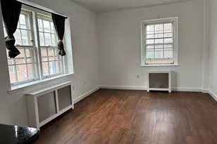 676 Perth Pl, Philadelphia, PA 19123 - Photo 8