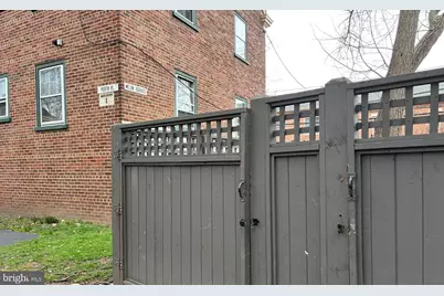 676 Perth Place #B, Philadelphia, PA 19123 - Photo 24