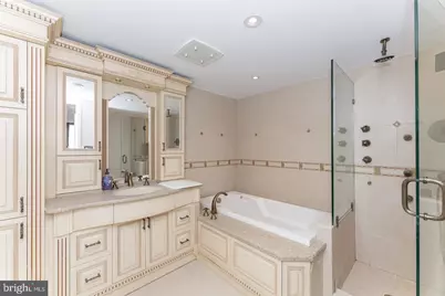 233 S 6th Street #1602L, Philadelphia, PA 19106 - Photo 10