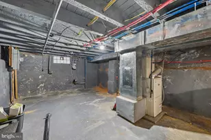 2042 E Huntingdon St, Philadelphia, PA 19125 - Photo 30
