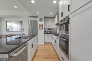 122 New St, Philadelphia, PA 19106 - Photo 10
