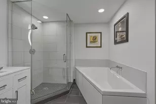 122 New St, Philadelphia, PA 19106 - Photo 22