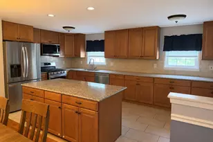 8520 Bridle Rd, Philadelphia, PA 19111 - Photo 2