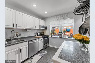1623 Latona Street, Philadelphia, PA 19146 - Photo 6