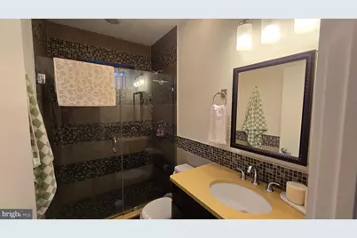 1605 Christian Street #A, Philadelphia, PA 19146 - Photo 10