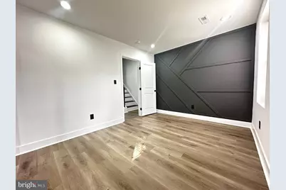 1015 S 6th Street #2, Philadelphia, PA 19147 - Photo 6