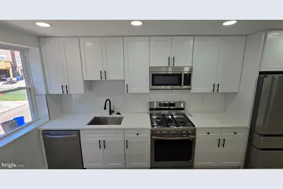 116 E Cheltenham Avenue, Philadelphia, PA 19120 - Photo 14