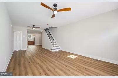 2602 S 10th Street, Philadelphia, PA 19148 - Photo 2