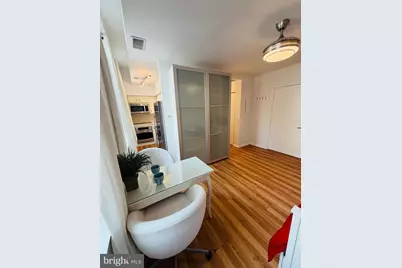 234 N 3rd Street #203, Philadelphia, PA 19106 - Photo 18