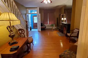 1033 Jackson St, Philadelphia, PA 19148 - Photo 8