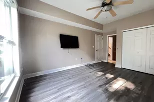 540 Easy St, Philadelphia, PA 19111 - Photo 18