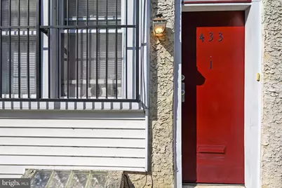 433 Poplar Street, Philadelphia, PA 19123 - Photo 2
