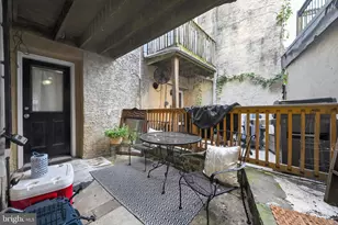 433 Poplar St, Philadelphia, PA 19123 - Photo 24